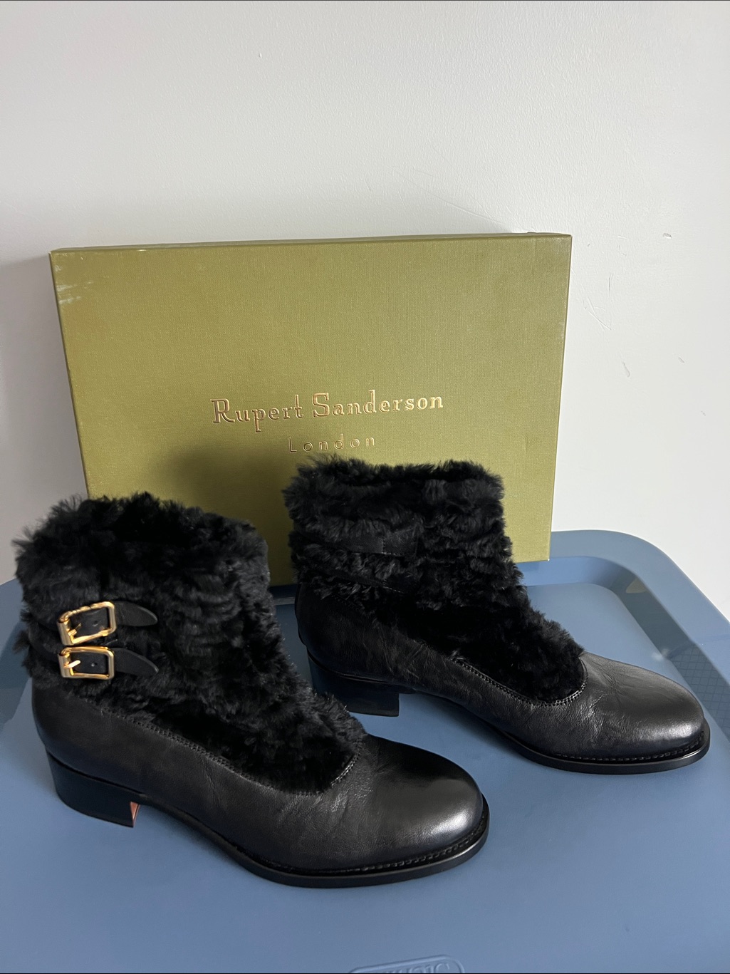 Rupert Sanderson Highland Black Leather And Fur Zip Up Booties Ankle Boots 37